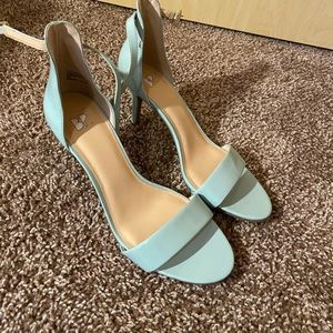 Strappy heels **new**